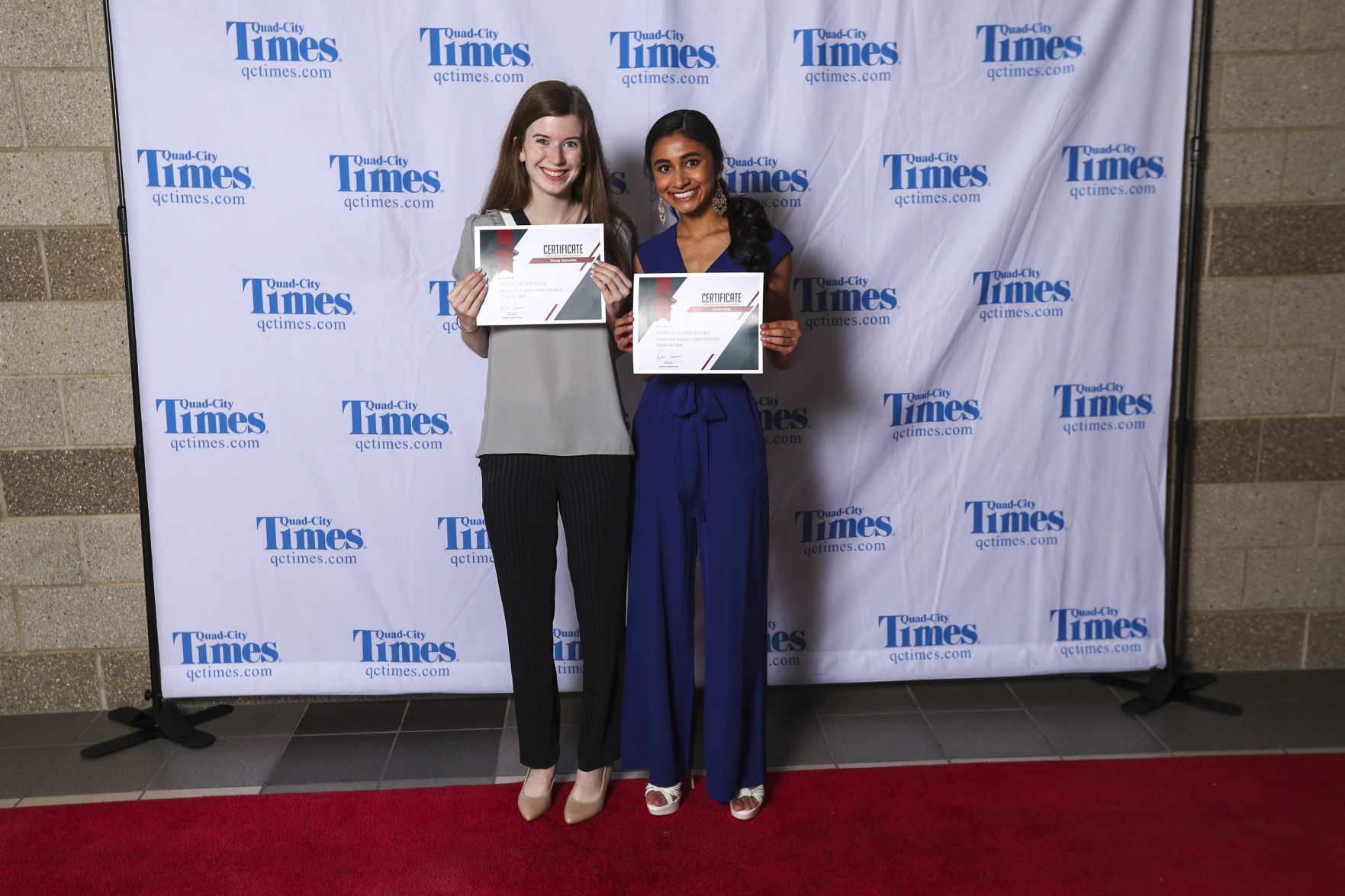 051518-salute-to-academics-red-carpet-065